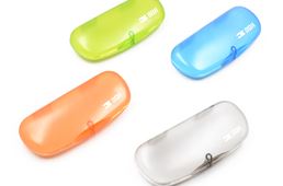 Plastic glasses case